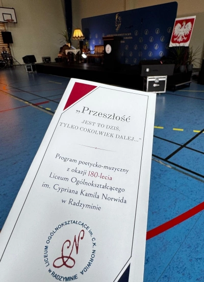 ilustracja aktualności: Wielki jubileusz w Radzyminie. 180-lecie LO im. Cypriana Kamila Norwida z udziałem przedstawicieli Akademii WSB