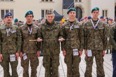 ilustracja aktualności: Uczniowie &bdquo;Szybińskiego&rdquo; najlepsi w Polsce. Kadeci Zespołu Szk&oacute;ł im. Władysława Szybińskiego w Cieszynie wygrali XIV Og&oacute;lnopolski Turniej Klas o Profilu Mundurowym