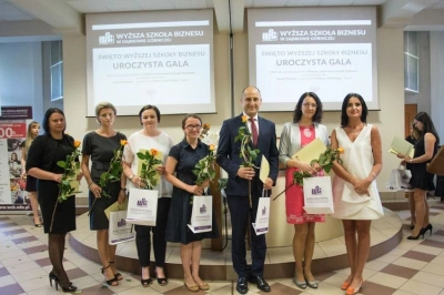 ilustracja aktualności: "Mega m&oacute;zg czy petarda?" Media o nagrodach dla pracownik&oacute;w WSB