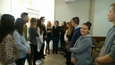 ilustracja aktualności: Czy dzięki komunikacji możemy zbudować satysfakcjonujące relacje?