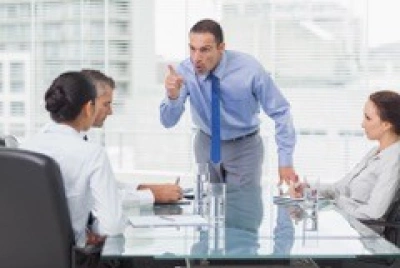 ilustracja aktualności: Kiedy można pozwolić sobie na spalenie mostów?