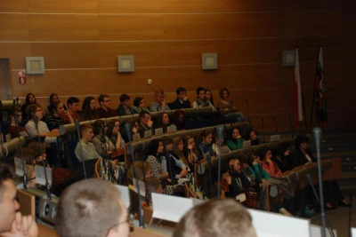 ilustracja aktualności: Zagrożenia teleinformatyczne w życiu codziennym - wykład dra Krystiana Mączki