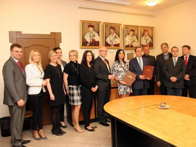 ilustracja aktualności: WSB partnerem akcji Granat na Raka