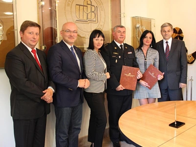 ilustracja aktualności: WSB podpisała umowę z Centralną Szkołą Państwową Straży Pożarnej w Częstochowie