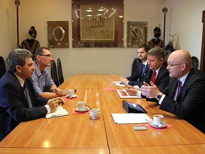 ilustracja aktualności: Przedstawiciele „Gwarant" - Agencji Ochrony Mienia S.A. w WSB