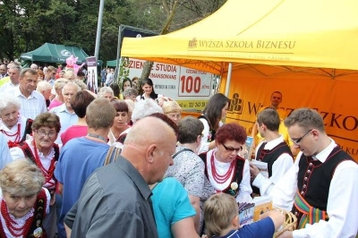 ilustracja aktualności: Za nami pracowity weekend. WSB na Festiwalu Ludzi Aktywnych i Dożynkach Diecezjalnych