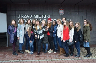 ilustracja aktualności: Komunikacja ponad barierami – polska i ukraińska młodzież mówi wspólnym językiem - podsumowanie projektu WSB