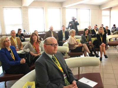 ilustracja aktualności: Języki specjalistyczne  – nauczanie, badanie i tłumaczenie - podsumowanie