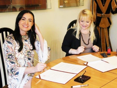 ilustracja aktualności: WSB objęła patronatem  Liceum Ogólnokształcące  im. Stanisława Wyspiańskiego  w Będzinie