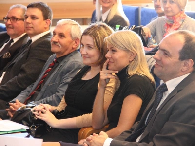 ilustracja aktualności: Współpraca czy rywalizacja? - debata ekspercka w Regionalnej Izbie Gospodarczej w Katowicach