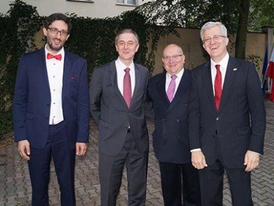 ilustracja aktualności: Delegacja Wyższej Szkoły Biznesu w Dąbrowie Górniczej podczas uroczystości w Ambasadzie Republiki Słowackiej