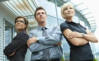 ilustracja aktualności: Stowarzyszenie Absolwentów i Studentów WSB oraz Szlachetna Paczka zapraszają do współpracy