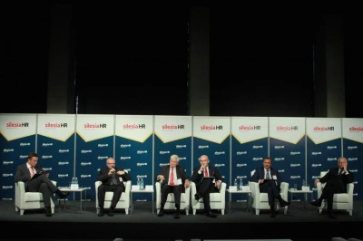 ilustracja aktualności: Wyższa Szkoła Biznesu w Dąbrowie Górniczej podczas Silesia HR Trends 2015