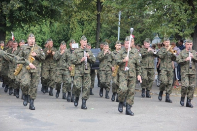 ilustracja aktualności: Elitarna, studencka Grupa Szybkiego Reagowania WSB zaprasza na Święto Wojska Polskiego
