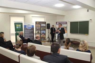 ilustracja aktualności: Języki specjalistyczne – nauczanie, badanie i tłumaczenie - podsumowanie