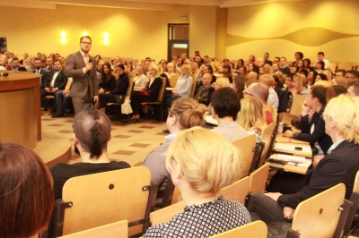 ilustracja aktualności: Wstęp do psychologii przywództwa. Wykład dra Mateusza Grzesiaka