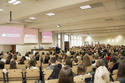 ilustracja aktualności: „Baczyński w WSB” – licealiści z Olkusza wzięli udział w warsztatach