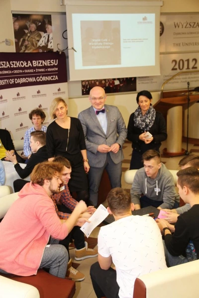 ilustracja aktualności: Studenci wskazali kierunki na doskonalenie uczelni