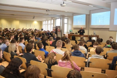 ilustracja aktualności: „Nauka opanowała miasto” – zakończył się 14. Festiwal Nauki w Dąbrowie Górniczej