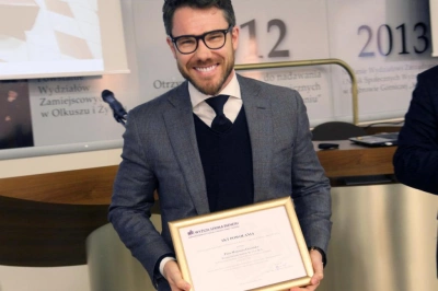 ilustracja aktualności: Wygraj miejsce na seminarium magisterskim dr. Mateusza Grzesiaka