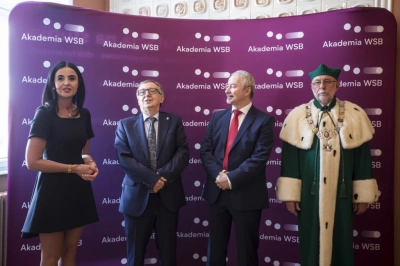 ilustracja aktualności: Prof. dr hab. Wiesław Banyś odebrał doktorat honoris causa Akademii WSB
