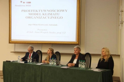 ilustracja aktualności: Gratulacje dla nowych doktorów