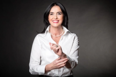 ilustracja aktualności: Rektor Akademii WSB – dr Zdzisława Dacko-Pikiewicz, prof. AWSB o Konstytucji dla Nauki na łamach pulsHR.pl  