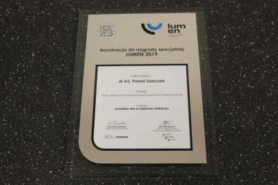 ilustracja aktualności:  Akademia WSB nagrodzona podczas konferencji LUMEN