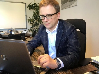 ilustracja aktualności: O sztucznej inteligencji rozmawiano przy użyciu nowych technologii