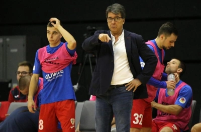 ilustracja aktualności: Słynny Orlando Duarte trenerem futsalistów AZS AWSB 