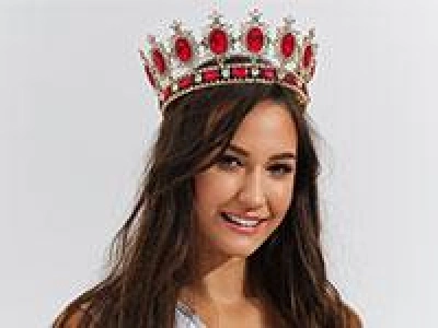 ilustracja aktualności: Studentka Akademii WSB została Miss Małopolski 2020 