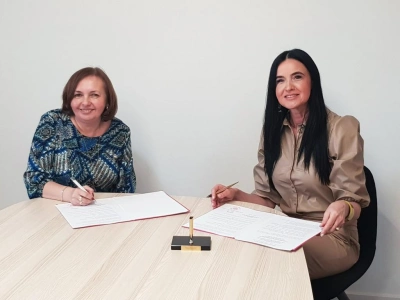 ilustracja aktualności: III Liceum Ogólnokształcące im. S. Wyspiańskiego w Jastrzębiu-Zdroju dołączyło do grona partnerów Akademii WSB