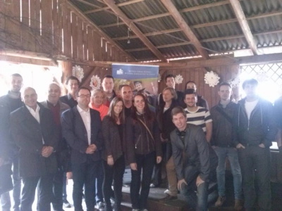 ilustracja aktualności: Poznajmy się bliżej