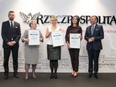 ilustracja aktualności: Wydział Nauk Stosowanych Akademii WSB w pierwszej trójce najlepszych wydziałów ekonomicznych w Polsce wg rankingu Rzeczpospolitej