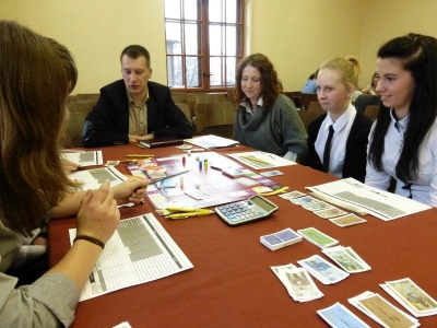 ilustracja aktualności: Koło naukowe INGENIATUS angażuje się w popularyzację przedsiębiorczości akademickiej