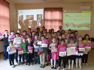 ilustracja aktualności: Najmłodsi studenci odebrali dyplomy