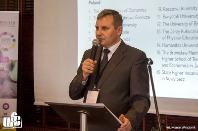 ilustracja aktualności: W Cieszynie o nowych trendach w zarządzaniu