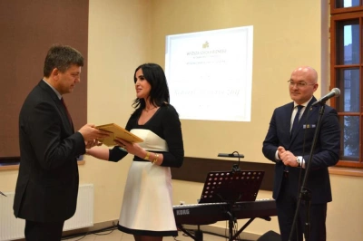 ilustracja aktualności: Wyróżnienia „Edukator Ziemi Cieszyńskiej” 2017 r.