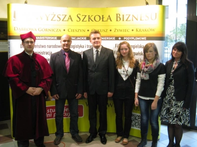 ilustracja aktualności: XIX Inauguracja Roku Akademickiego w Wyższej Szkole Biznesu w Dąbrowie Górniczej