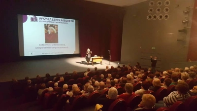 ilustracja aktualności: Wykłady WSB dla słuchaczy Olkuskiego Uniwersytetu Trzeciego Wieku