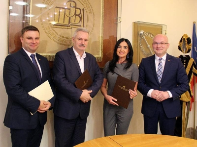 ilustracja aktualności: Wizyta Małopolskiego Kuratora Oświaty w Wyższej Szkole Biznesu w Dąbrowie Górniczej