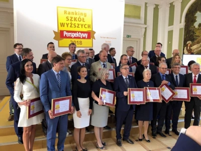 ilustracja aktualności: Akademia WSB w ścisłej czołówce polskich Uczelni!