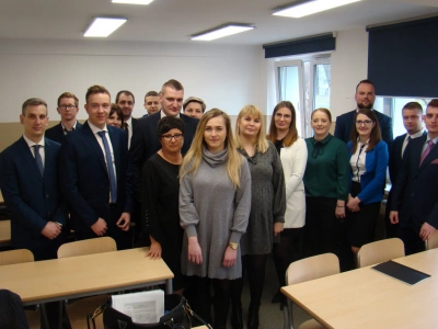 ilustracja aktualności: Obrony prac dyplomowych w Wydziale Zamiejscowym w Krakowie Akademii WSB