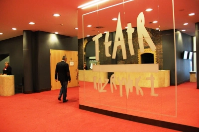 ilustracja aktualności: Uczestnicy LASu w Teatrze Rozrywki w Chorzowie