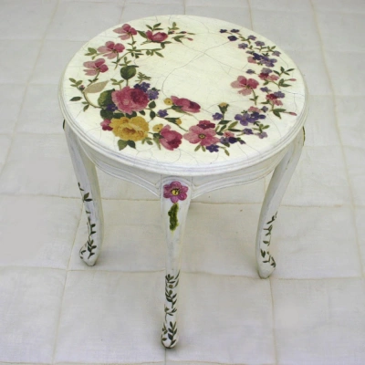 ilustracja aktualności: Zapraszamy na warsztaty sztuki zdobienia metodą Decoupage