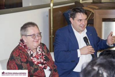 ilustracja aktualności: Słuchacze UTW wzięli udział w Kawiarence Obywatelskiej 