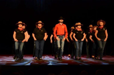 ilustracja aktualności: Taniec liniowy, joga, zdrowy kręgosłup - zaczynamy!