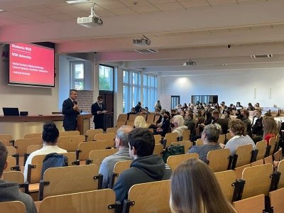 ilustracja aktualności: "Zrób coś!" - historia Kazimierza Piechowskiego oraz innych byłych więźniów KL Auschwitz