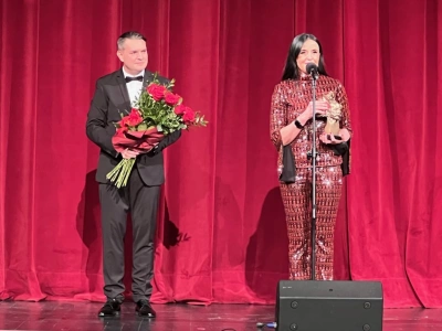 ilustracja aktualności: Złoty Laur im. Adama Piwowara dla Rektor Akademii WSB