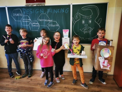 ilustracja aktualności: Nauka bez względu na wiek – Świat Oczami Naukowców Akademii WSB